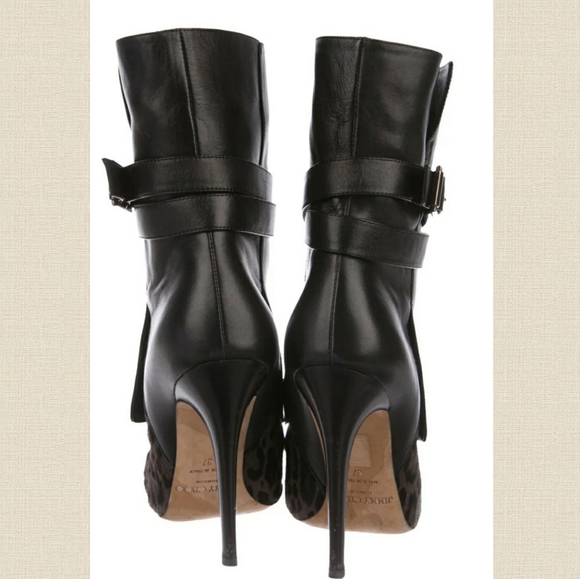 Boots - Picture 4 of 10